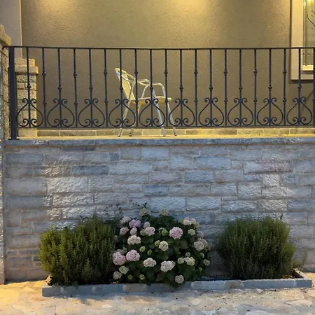 Vjosa Balcony *