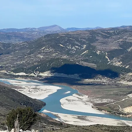 River View Tepelene